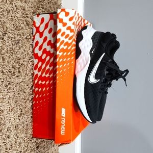 Womens Nike Renew Ride 3